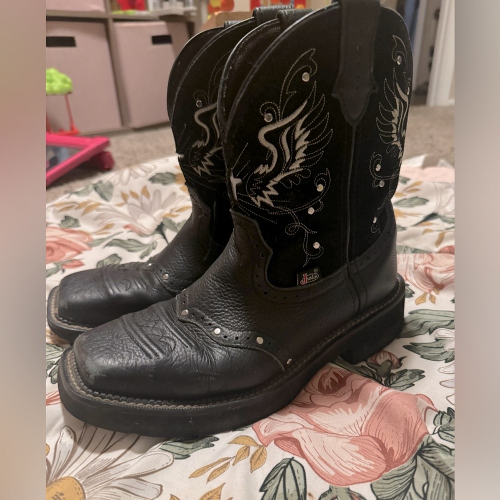 Justin Andra 8" Women's Western Boots size 8.5 B